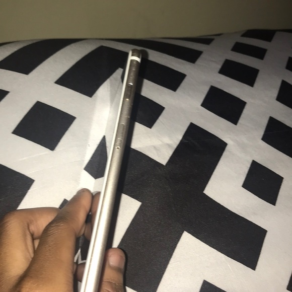 IPhone 6 Plus - Picture 5 of 6